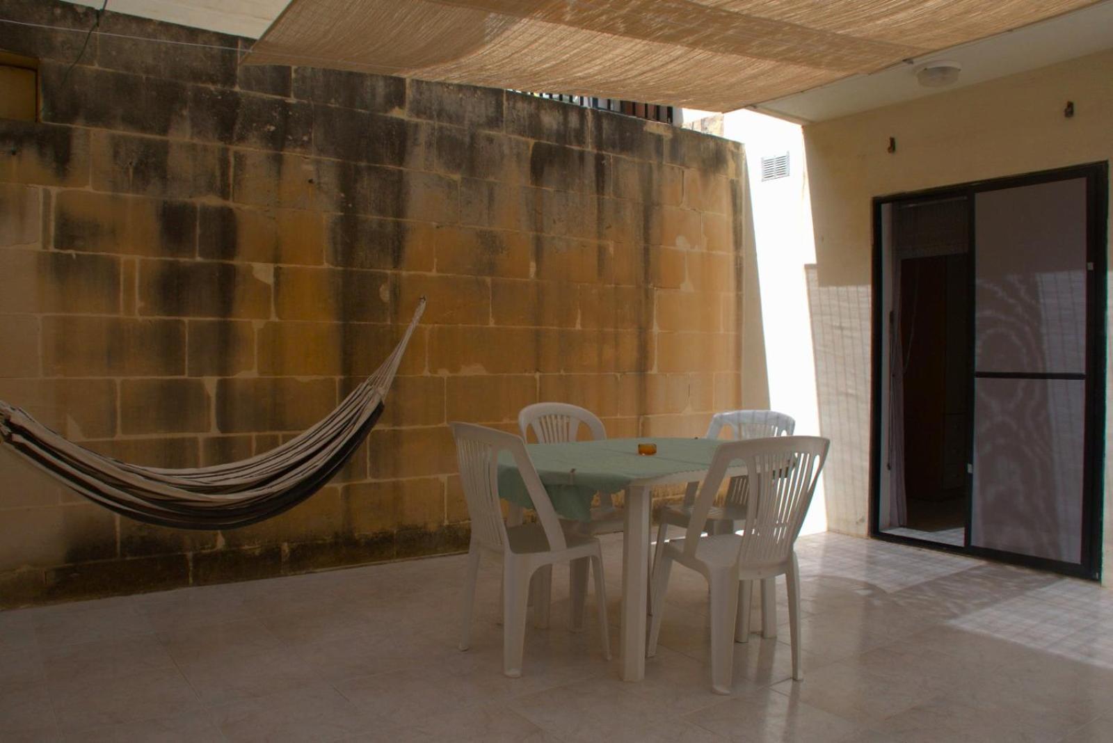 Seaside Serenity - A Lovely Apartment With Views Mellieħa Εξωτερικό φωτογραφία